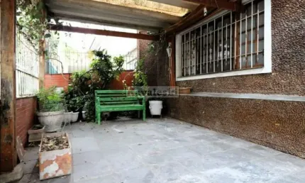 Venha morar em um sobrado de Vila próx Metrô Vila Mariana- Imperdível - 3 dormitórios - quintal