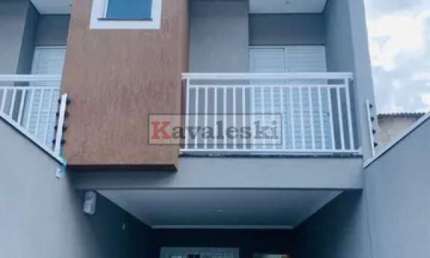 Sobrados Novos- 3 dormitórios 2 suites 2 vagas - Terraço com Churrasqueira- Próx Metrô- Imperdível