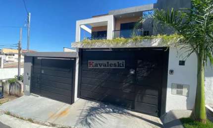 Sobrado Novo- Espetacular- 3 dormitórios 1 suite 4 wcs 5 vagas - Imperdível