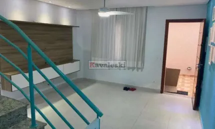 Sobrado com condomínio fechado na região do ipiranga