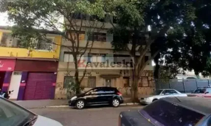 Grande oportunidade praça da arvore para investidores