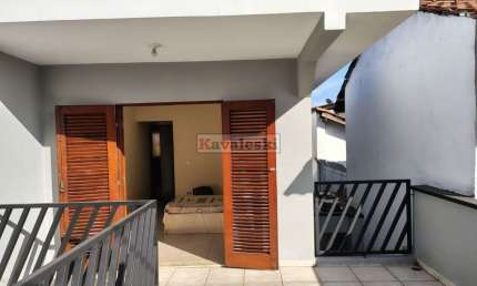 Sobrado com 2 quartos sendo 1 suíte mais quinta e 2 vagas na Vila das Mercês.