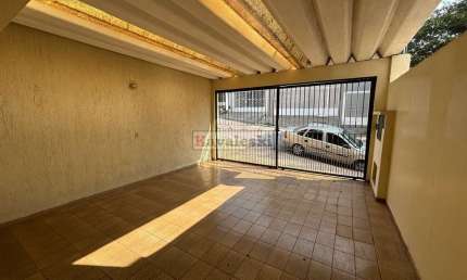 Sobrado Parque Fongaro com 3 Quartos  131 m² - 2 vagas de garagem