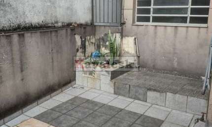 Sobrado 3 dormitórios 1 suite 2  vagas de garagem - Quintal - Doc 100%