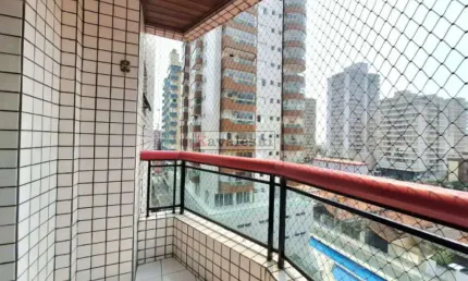 ** Imóvel a venda no Condomínio La Coruña, Vila Tupi - Praia Grande