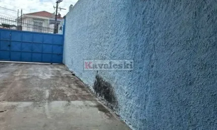 ** Aluga-se Galpão / Depósito / Armazém no bairro Moinho Velho, Zona Sul de São Paulo.