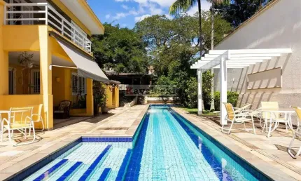 Imóvel de alto Padrão a venda no Bairro Chácara Monte Alegre (Zona Sul de São Paulo)