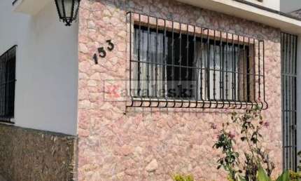 OPORTUNIDADE ÚNICA! SOBRADO ESPAÇOSO E SOFISTICADO ? 330m² SAÚDE