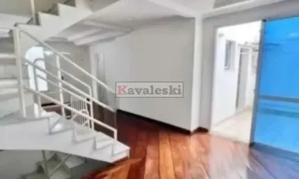 Sobrado cond.fechado metro saude 3 dorm, 3 garagens 136m²