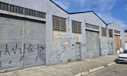 ** Galpão a venda próximo a Avenida Marechal Tito (Bairro São Miguel Paulista).