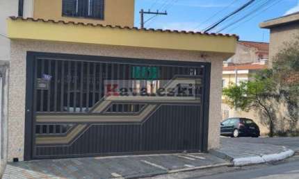 Lindo Sobrado com 3 dormitórios 1 suite 2 vagas garagem- Quintal / terraço - Oportunidade