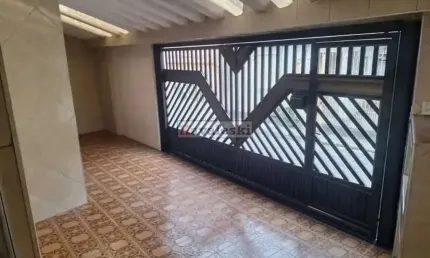 Linda Casa Térrea , está vaga - 3 dormitórios , quintal , depósito , 2 vagas /Oportunidade excelente