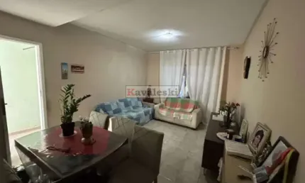 Sobrado com 3 dormitórios 3 wcs 2 vagas (+) Edícula / Quintal / Doc 100%