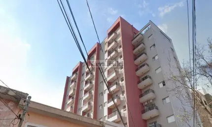 ** Cobertura de alto padrão a venda no bairro Jardim em Santo André.