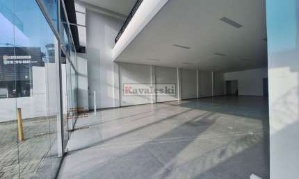 ** Loja comercial para a locação na Avenida do Cursino (Bairro Saúde).