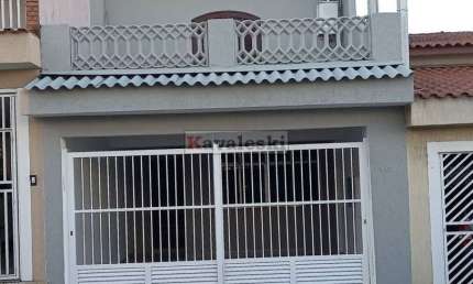 ** Sobrado a venda na região do Rudge Ramos (São Bernardo do Campo).