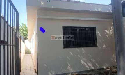 Linda Casa Térrea Próx Metrô / 2 dormitórios 1 suite 2 wcs 2 vagas / Quintal / Oportunidade