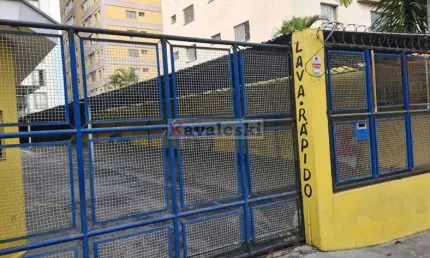 Espaço comercial para a locação no bairro Jardim da Saúde