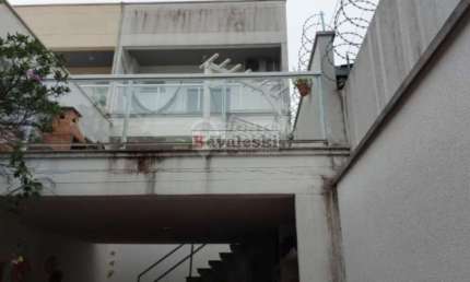 Sobrado impecável Próx Metrô Saúde - 4 dormitórios 2 suites 3 vagas / Quintal / Terraço / AC PERMUTA