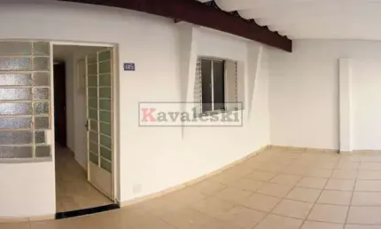 Linda casa térrea com 2 dormitórios 2 vagas / quintal / depósito grande / miolo vila das mercês