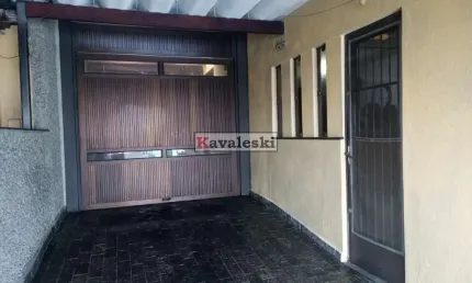 ** casa térrea para a locação no bairro jardim da saúde.