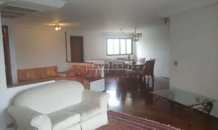 APARTAMENTO NA SAÚDE COM 4 DORMITÓRIOS E 4 VAGAS DE GARAGEM .