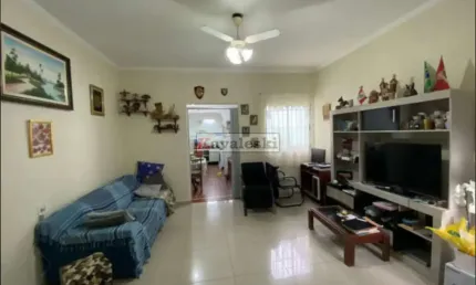 Casa térrea 5 dormitórios 2 vagas  quintal - edícula- próx metrô