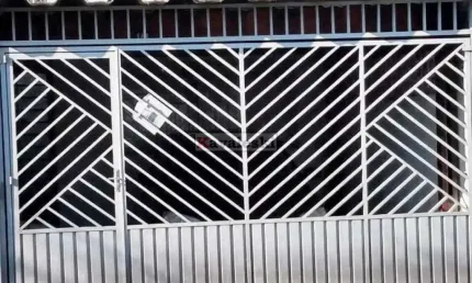 òtimo sobrado com 2 dormitórios 2 wcs quintal e 2 vagas de garagem
