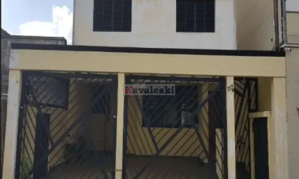Sobrado triplex na regiao da Vila Monumento com 4 dormitórios !!