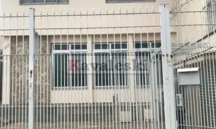 >   SOBRADO MIOLO DO JARDIM DA SAÚDE COM 4 DORMITÓRIOS .