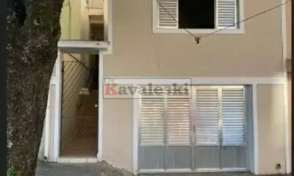 Sobrado com 5 Quartos e 3 banheiros à Venda, 200 m²