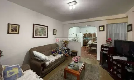 ..  OPORTUNIDADE 2 CASAS TÉRREAS AO LADO DE TODO O COMÉRCIO ( EDÍCULA ) ..