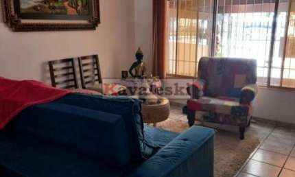 Sobrado Charmoso com 2 Dormitórios e 2 Vagas na Vila das Mercês!