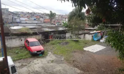 * >  excelente terreno de esquina , oportunidade para construção de apartamentos  ou comércio .