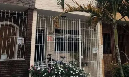 Casa com 2 quartos à venda na Rua Dom Lúcio de Sousa, --, Vila Gumercindo, São Paulo