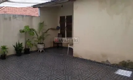 Casa Térrea com terreno grande - 330 metros - 3 dormitórios 2 vagas - Vila Mercês