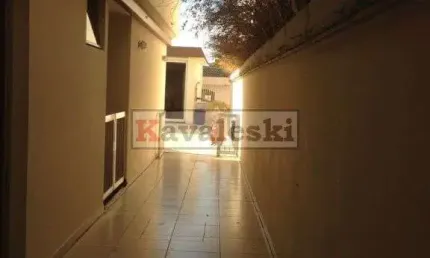 SOBRADO MARAVILHOSO NA ACLIMAÇÃO; 4 DORMITÓRIOS (3 SUÍTES); 6 BANHEIROS; 4 VAGAS