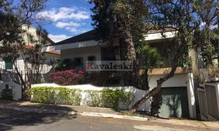 Sobradão Jd da Glória - 3 dormitórios 1 suite 4 vagas - quintal