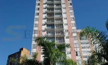 Apartamento reformado Jd Celeste com 2 dormitórios 1 vaga - Ac Financiamento