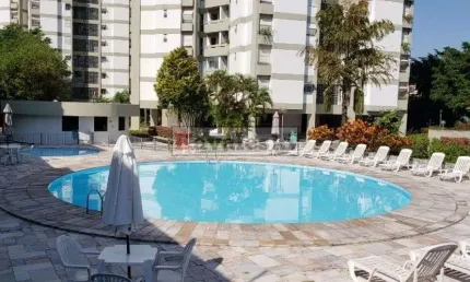 Apartamento com 3 quartos à venda na Avenida Senador Casimiro da Rocha, --, Mirandópolis, São Paulo