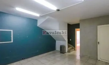 Sobrado na Saúde com 123m², 3 quartos e 2 vagas. Confira....