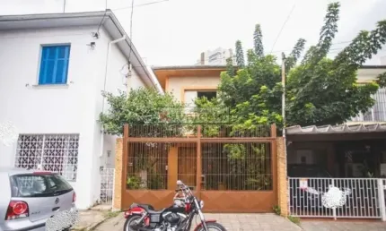 Casa com 3 quartos à venda na Rua das Violetas, --, Mirandópolis, São Paulo