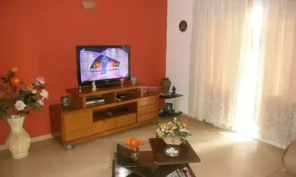 Casa térrea sacomã reformada + casa nos fundos 550.000,00