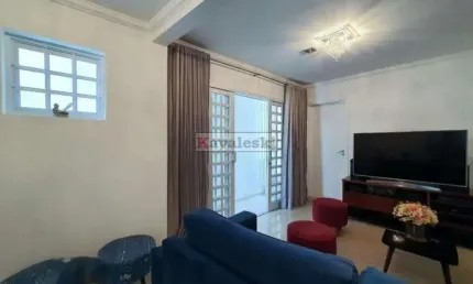 *  sobrado lindo em uma das melhores ruas do bairro próximo a rua angaturama .