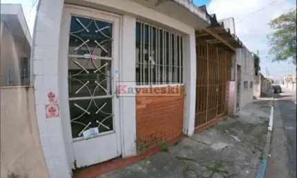 Casas para 2 familias ou para renda ao lado metrô conceição