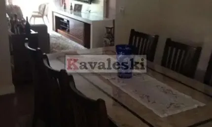 Apto impecável, só mudar, localizaçao privilegiada.