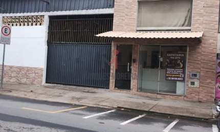 Barracão / Galpão / Depósito para alugar na Avenida Rui Barbosa, Santa Terezinha, Juiz de Fora