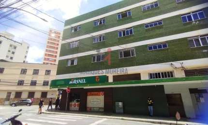 Excelente apartamento de 3 quartos com suíte na Rua Romualdo
