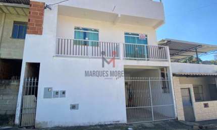 Casa com 2 quartos para alugar na Rua Cláudia Lamarca Pereira, 100, Milho Branco, Juiz de Fora