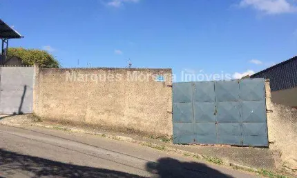 Raridade no Costa Carvalho – Terreno Murado com Topografia Privilegiada a 5 Min da Rua Halfeld